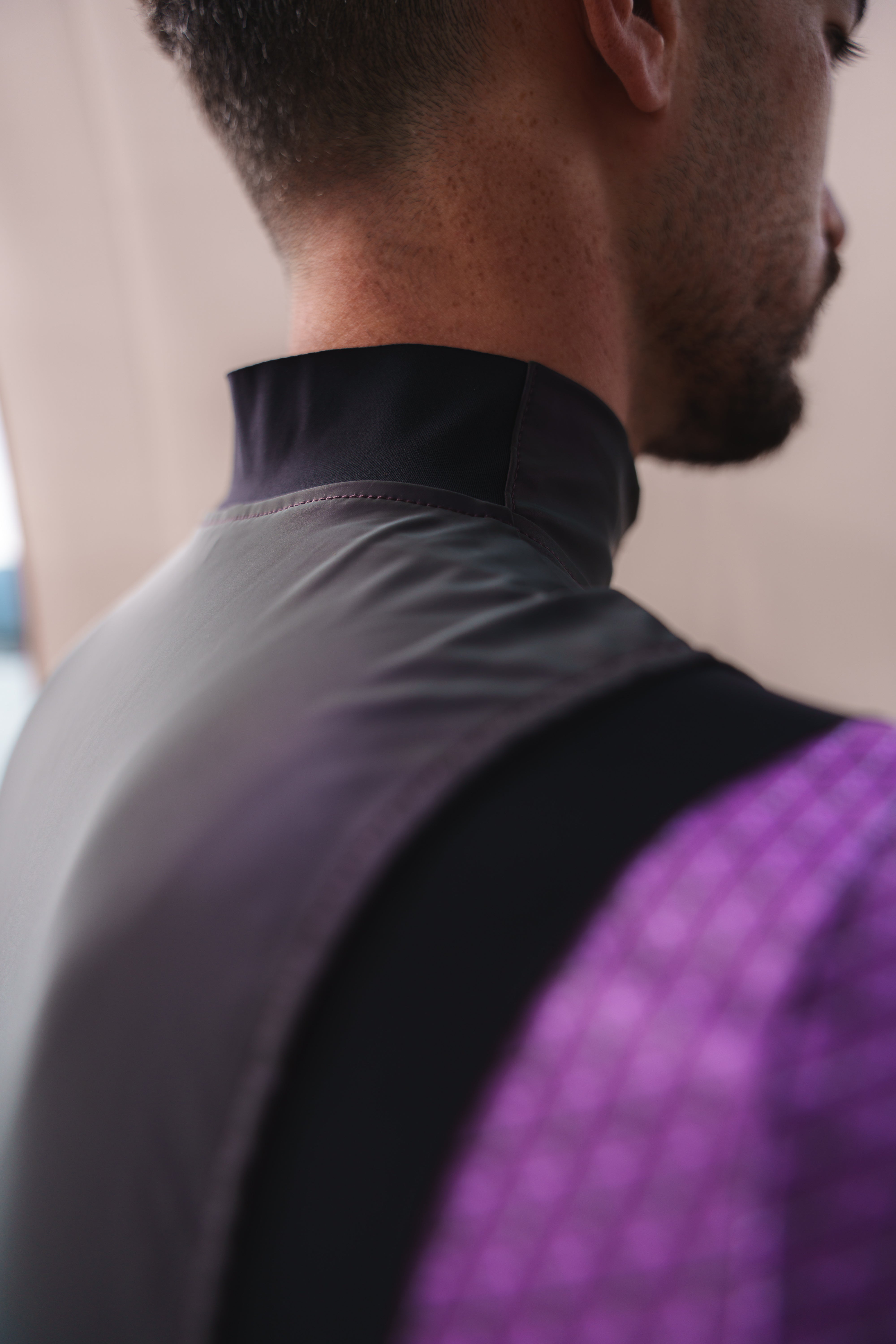 Fully reflective wind and water proof vest - Flashy Rainbow