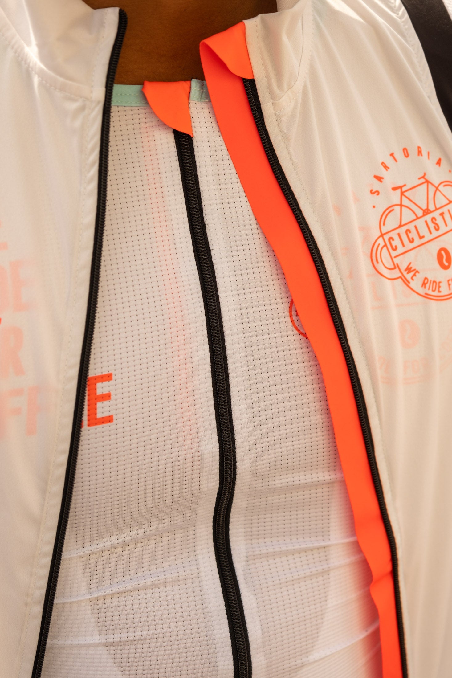 ELITE - Off White Lightweight Waterproof Vest