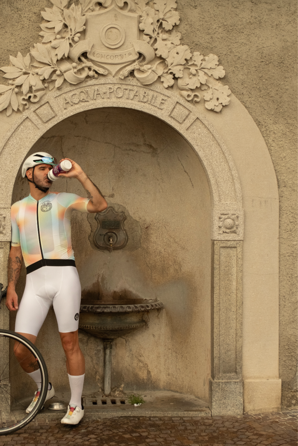 3D suspenders Aero road bibs - White