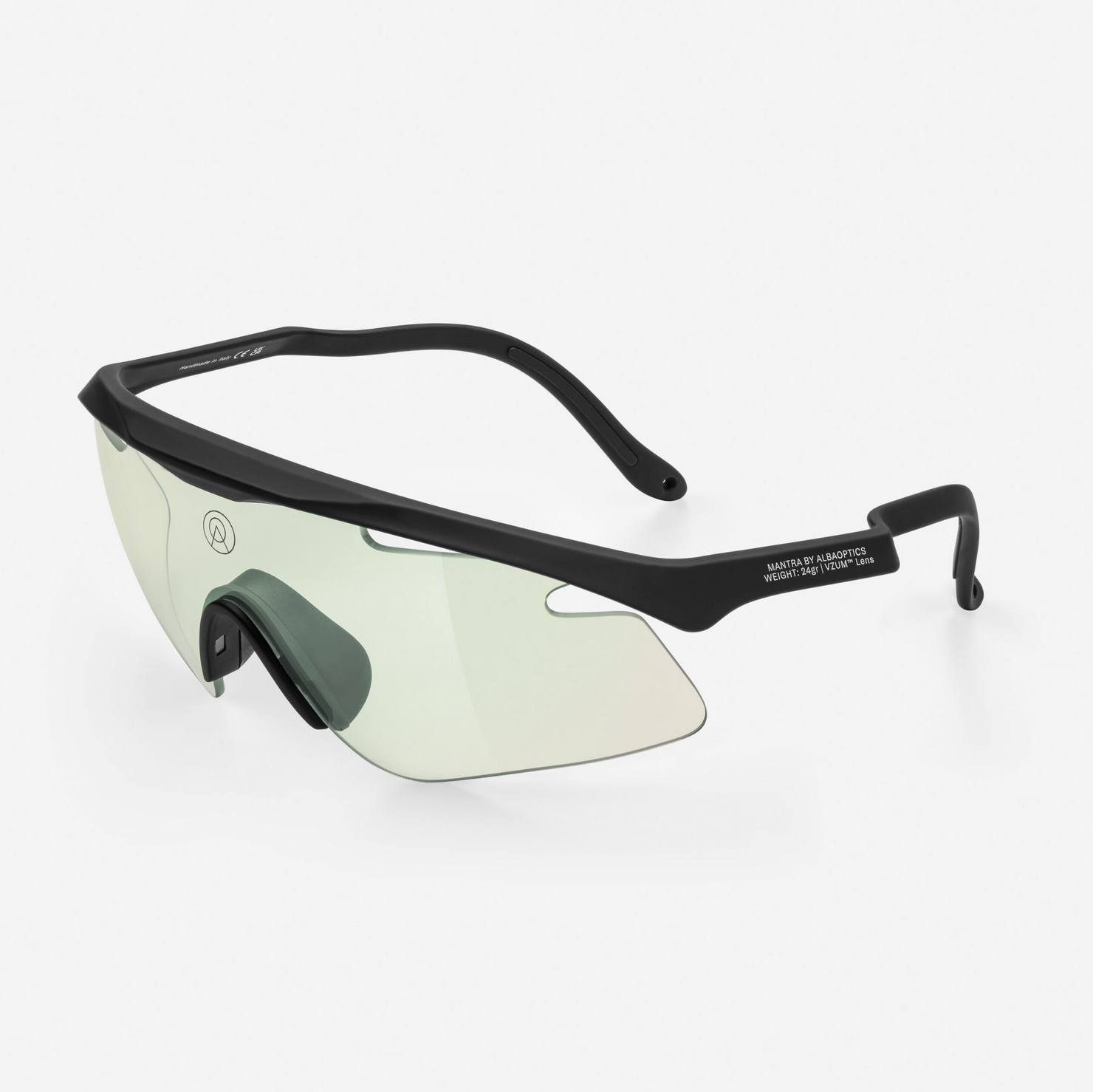 MANTRA BLK VZUM F LENS BTL