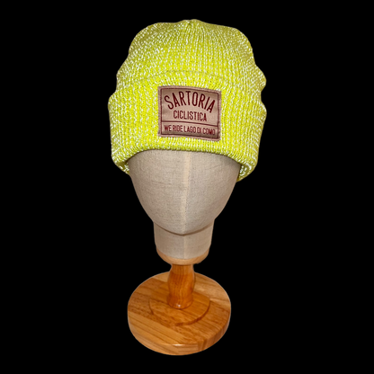 Highly reflective lime fluo beanie